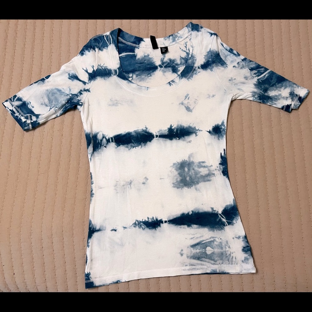 Indigo hand dyed Half sleeve tee